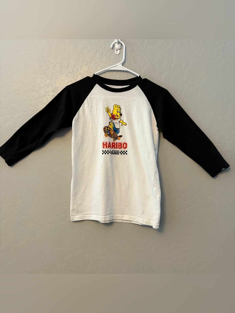 Vans haribo white and black raglan t-shirt kids size medium 10-12